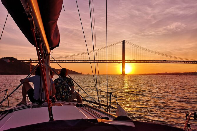 Lisbon Small Group Sunset Sailing 2h Cruise with Drinks Included - Drinks included: simple value that keeps the vibe relaxed