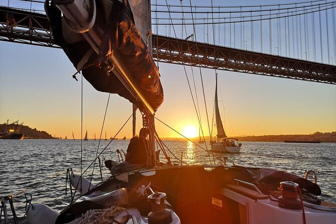 Lisbon Small Group Sunset Sailing 2h Cruise with Drinks Included - Should you book this Palmayachts sunset sail?