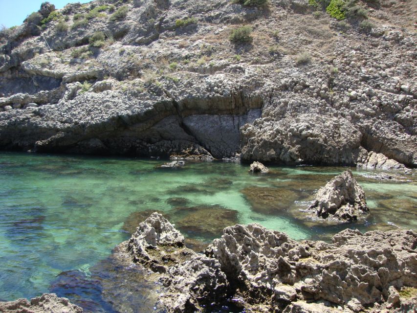 Lisbon: Snorkelling in Sesimbra/Arrábida Natural Park - Guide Care That Makes It Comfortable (Leonor, Marta, Francisco)