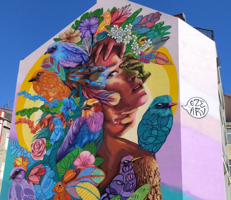 Lisbon: Street Art Walk - Timing, Pace, And The Real Logistics of Looking Up