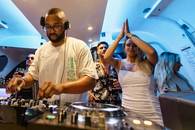 Lisbon – Sunset DJ & Porto Tonic Premium Boat Experience - Stopping for Alfama Views and Castelo de São Jorge Vistas