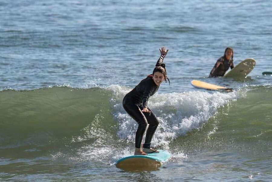 Lisbon Surf Guide - Surf class & Pick Up - Finding the van, then getting out of Lisbon fast