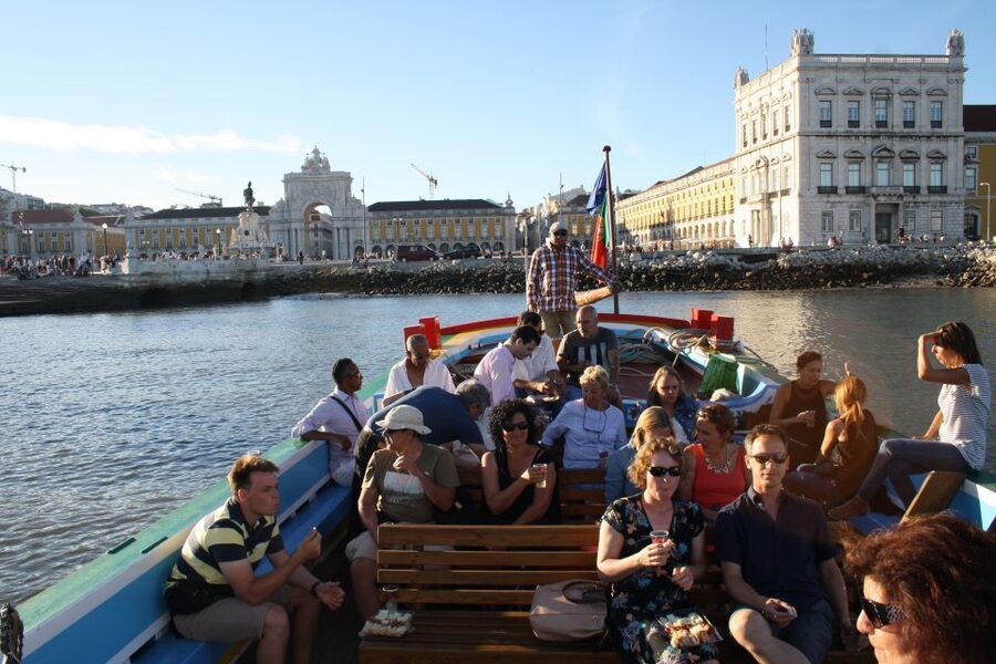 Lisbon: Tagus River Express Cruise in a Traditional Vessel - Should you book this Lisbon Tagus River Cruise?