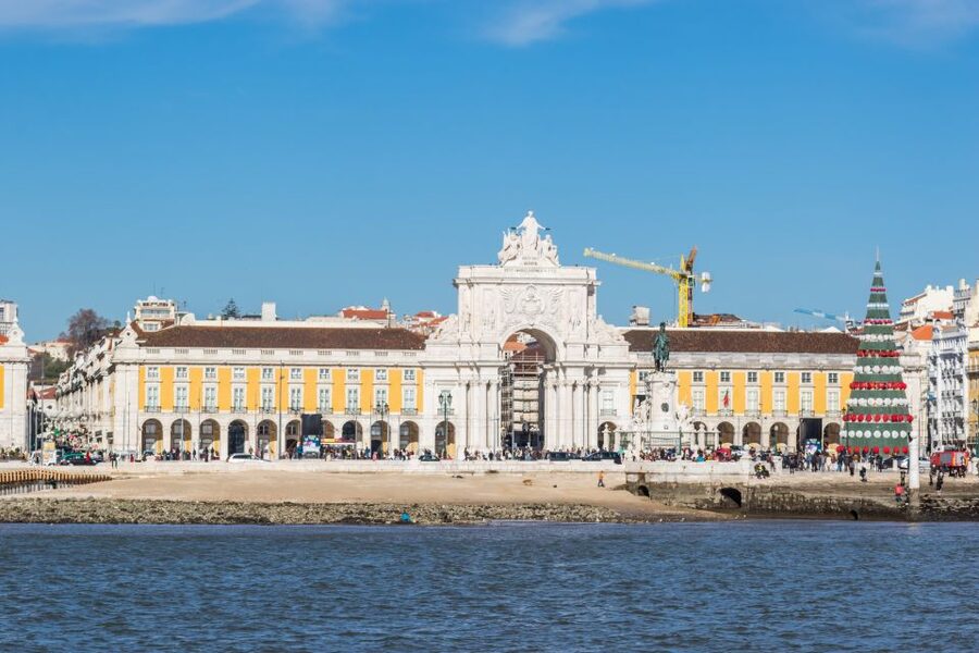 Lisbon: Tagus River Yellow Boat Cruise - Under the 25 de Abril Bridge: The View That Changes How You See Lisbon