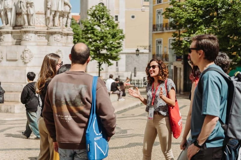Lisbon: Tastes and Traditions Guided Food Tour - Key things you will notice