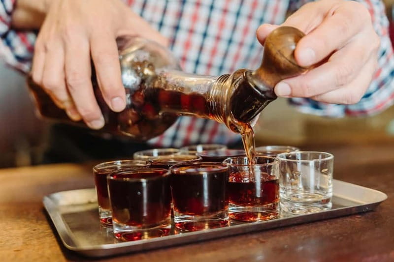 Lisbon: Tastes and Traditions Guided Food Tour - Mercado da Ribeira: Lisbon in one market stop