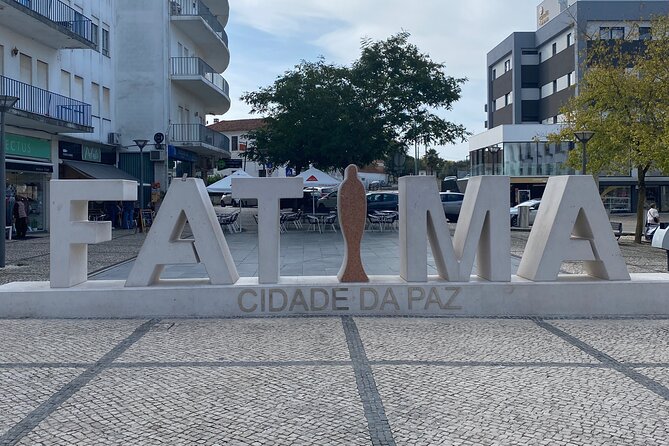 Lisbon to Fatima/Batalha/Nazare & Obidos guided tour 8pax group - Hotel Pickup and the Small-Group Advantage From Lisbon