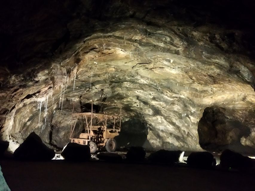 Loulé: TechSalt’s Rock-Salt Mine Tour - What You See Underground: Ancient Salt Formations Up Close