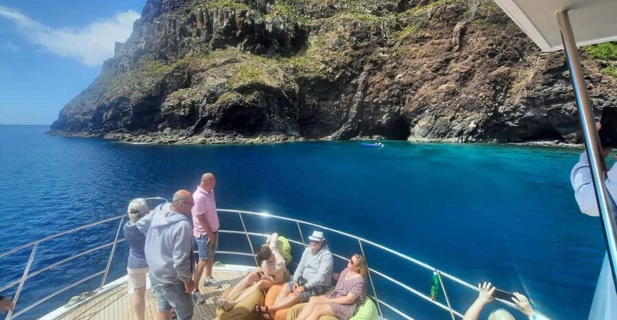 Madeira: Boat Trip with Lunch, Drinks, and Hotel Transfer - Waves, Coastline Views, and Wildlife Moments Off Madeira