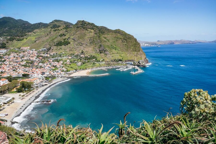 Madeira: Half-Day Pico Arieiro Jeep Tour - Machico: a short stop with historical context