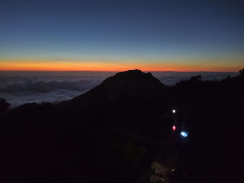 Madeira: Pico Ruivo Guided Sunrise Hike with Hotel Pickup - Climbing Pico Ruivo: 260 meters, 2.5 km, and thin-air fatigue