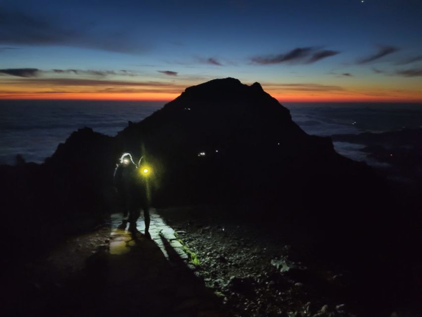 Madeira: Pico Ruivo Guided Sunrise Hike with Hotel Pickup - The guided descent: uneven steps, but usually manageable