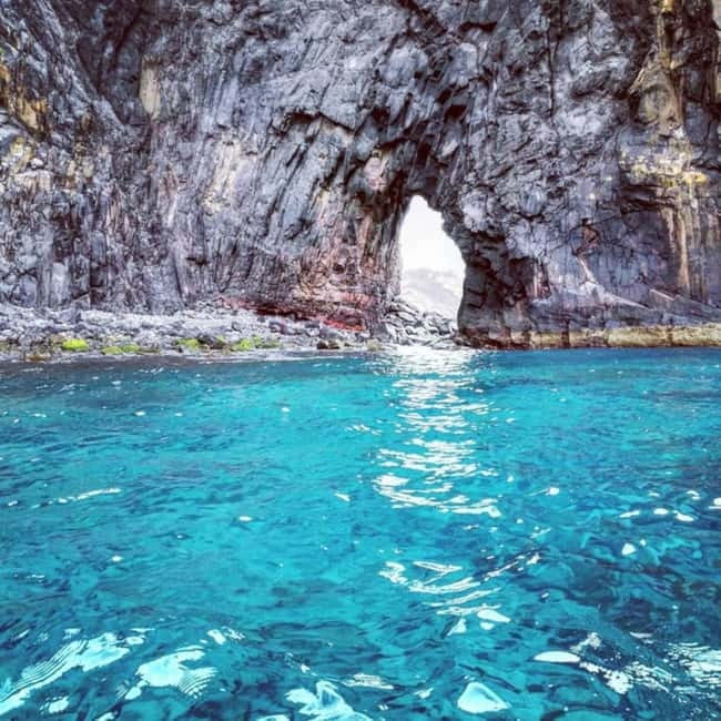 Madeira: Ponta de São Lourenço Snorkeling Boat Trip - Comfort and timing for a two-hour outing