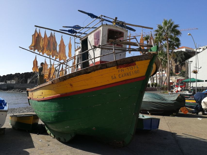 Madeira: Private Guided Cabo Girão Tour - Pickup in Funchal: private vehicle, real timing, easy start