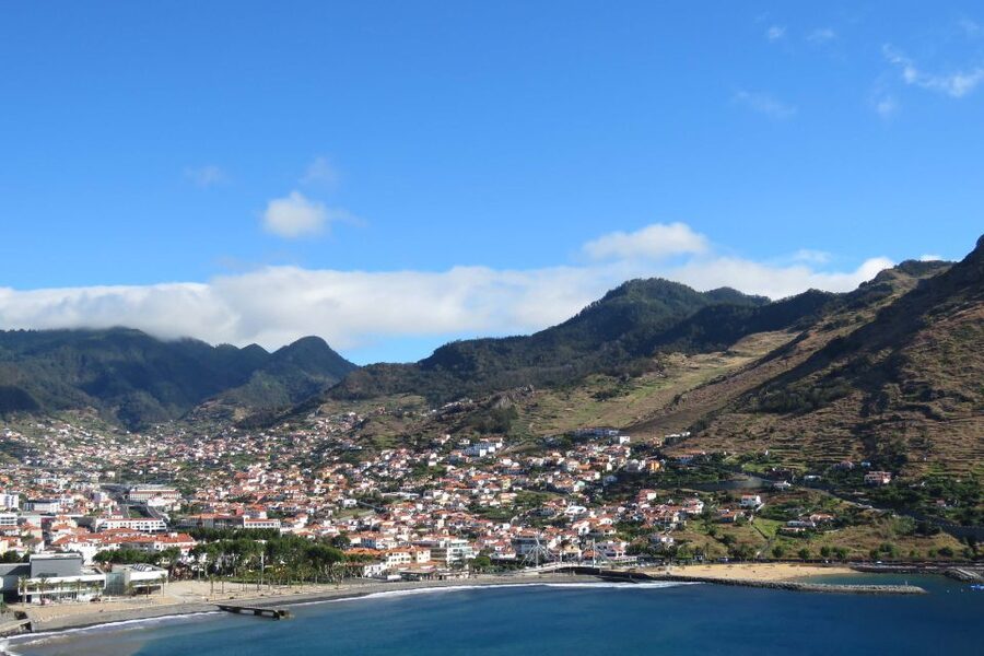 Madeira : Santana & Peaks full day tour by Open 4x4 - The Madeira south-to-peaks route: what the day feels like