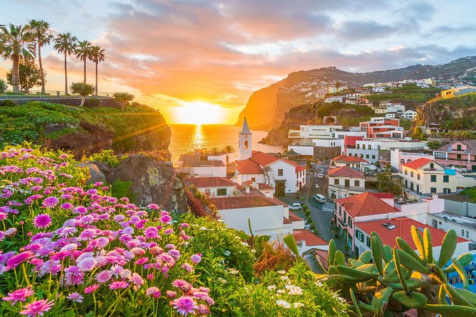Madeira Valley of the Nuns Tour - Hotel pickup and the mountain-drive reality
