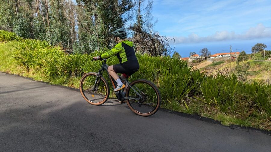 Madeira West coast: Guided Sightseeing E-Bike Tour - E-bike quality, pacing, and the reality of the ride level