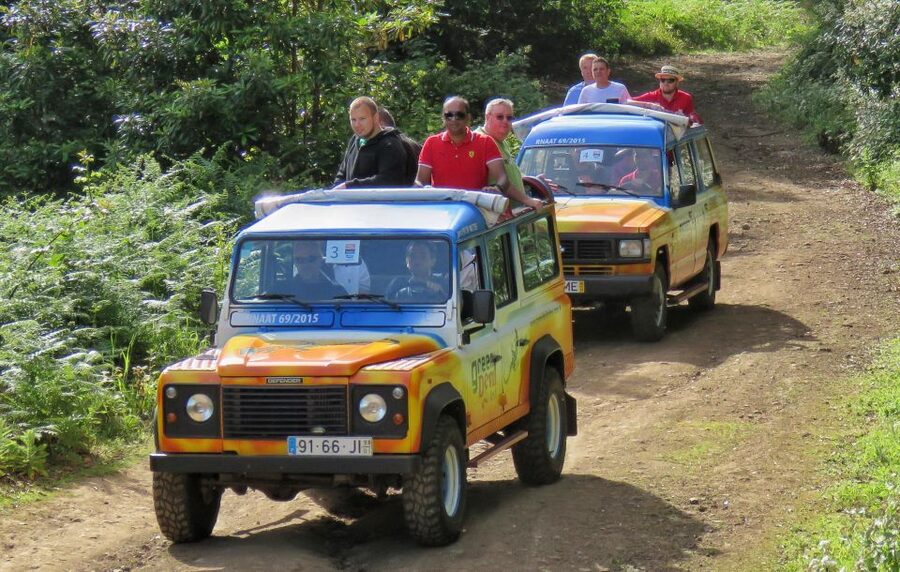 Madeira: Wine & Tapas, Cabo Girão Skywalk 4x4 Jeep Adventure - What to Bring for an Open-Top Jeep and High-View Walk