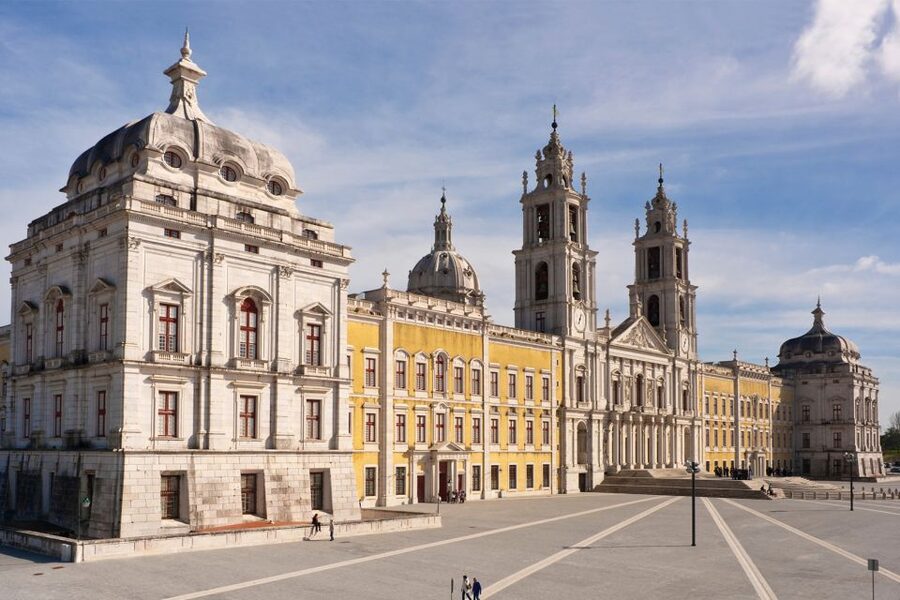 Mafra: National Palace of Mafra Entry Ticket - Finding the Entrance and Timing It So You See What Matters