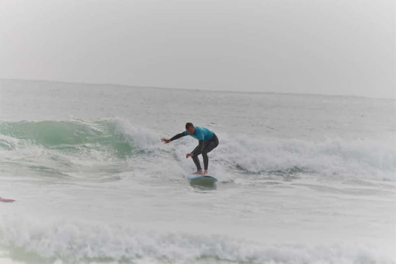 Matosinhos: Surfing Lesson with Equipment - Fish Surf School in Matosinhos, the 90-Minute Reality Check
