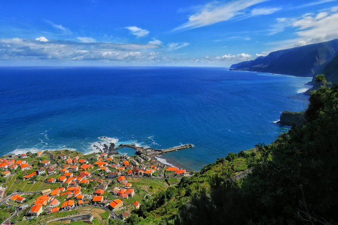 Northwest Terraces and Volcanic Pools 4x4 Full Day Tour - Why a 4x4 day in Madeira feels different than a bus tour