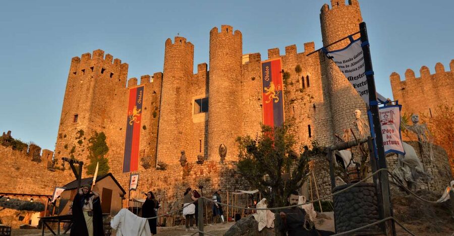 Óbidos: Medieval Tales & Secrets Spots Guided Walking Tour - Óbidos, the Town of the Queens you can walk in one evening