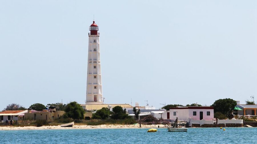 Olhão: 4-Hour Ria Formosa Islands Tour - Culatra Island: real village life and an easy lunch plan