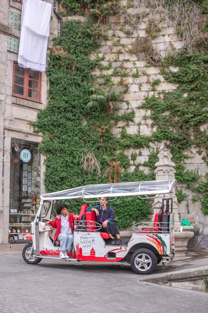 Oporto Tuk-Tuk Tour: Fast, Fun & Flexible – 1H to Full Day! - Electric Tuk-Tuk vs Walking Hills: The Real Value