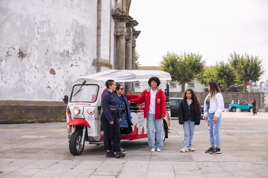 Oporto Tuk-Tuk Tour: Fast, Fun & Flexible – 1H to Full Day! - Serra do Pilar Viewpoint in Vila Nova de Gaia: The Big Panorama Moment