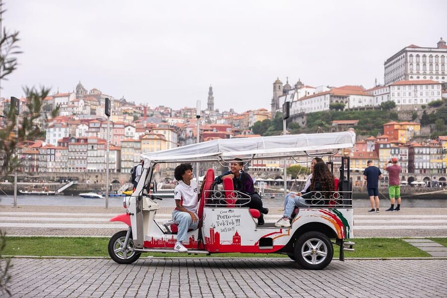 Oporto Tuk-Tuk Tour: Fast, Fun & Flexible – 1H to Full Day! - Ride Comfort, Traffic Reality, and How to Make It Smooth