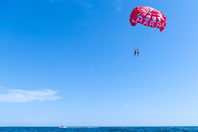 Parasailing from Albufeira Marina by Boat - What you wear matters, because you might get wet