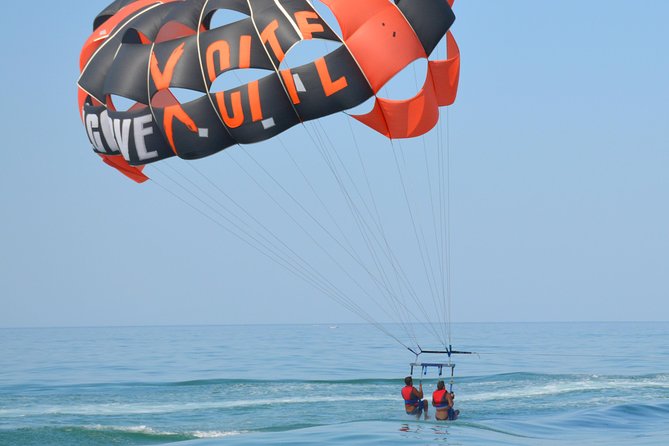 Parasailing from Vilamoura - Solo, Tandem, or Trio: Picking the Right Flight for Your Group