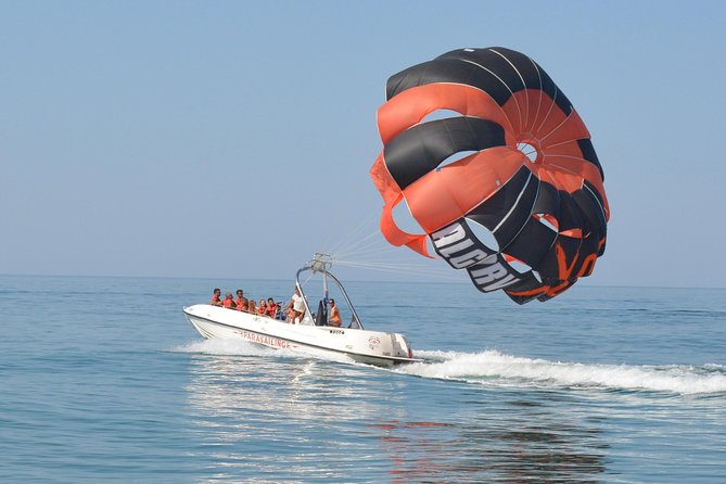 Parasailing from Vilamoura - Meeting Point and Day-of Flow at Galerias Tivoli