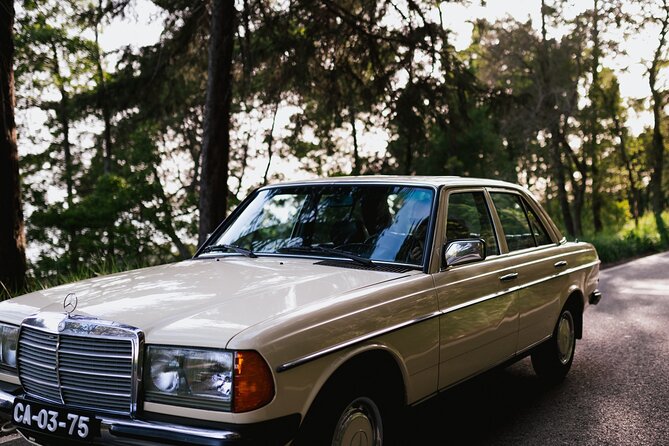 Pena Palace & Sintra Full Day -Private Tour in Classic Car - Azenhas do Mar: ocean pool cliffs and the best kind of finale