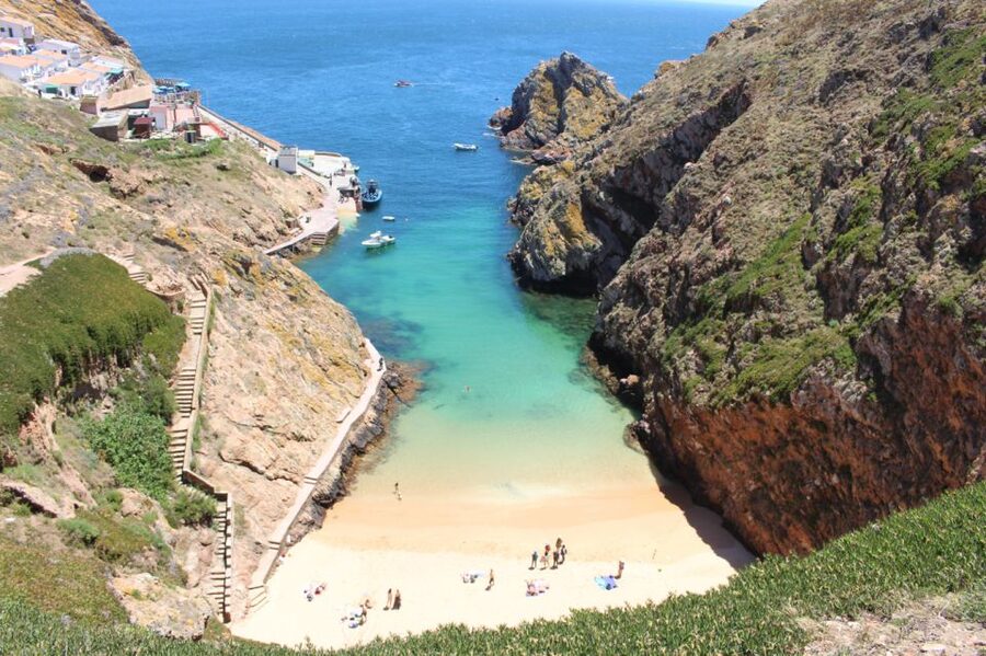 Peniche: Berlenga Island and Cave Tour - Peniche to Berlenga: The 4 Hours That Make It Work