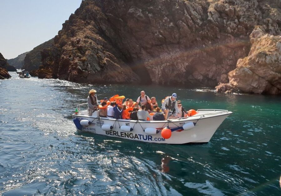 Peniche: Berlengas Roundtrip and Glass-Bottom Boat Cave Tour - Ferrying Out to Berlengas: Peniche Harbor to Island Time