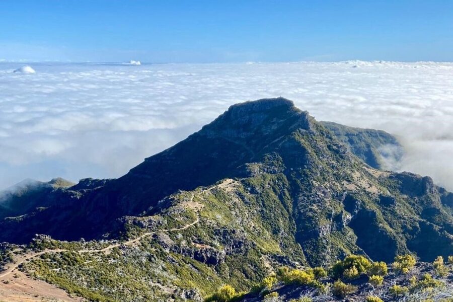 Pico Do Arieiro Pico Ruivo Sunrise or Morning Hike Transfers - When weather and trail conditions change, expect a plan B