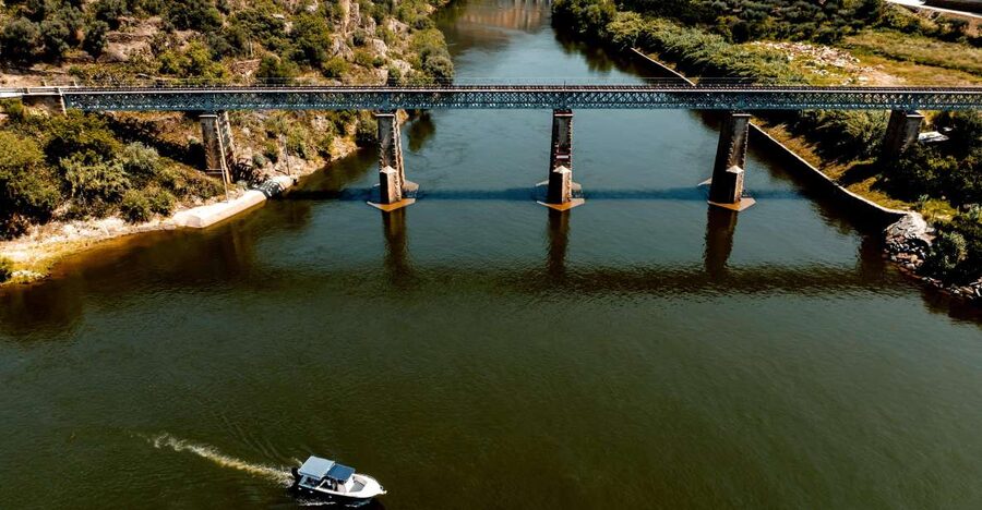 Pinhão: Douro River Boat Tour with Lunch - Key Things To Know Before You Go