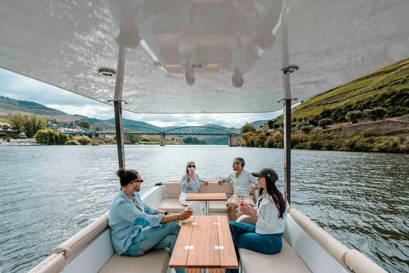 Pinhão: Douro River Solar Boat Tour with Wine Tasting - Should you book this Pinhão Douro solar boat tour?
