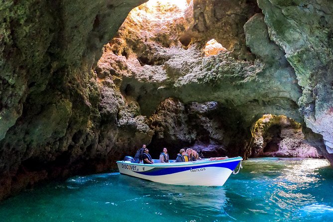 Ponta da Piedade Boat Tour to Caves and Beaches with Local Guide - Beaches From Batata to Porto de Mós: Golden sand plus big cliff drama