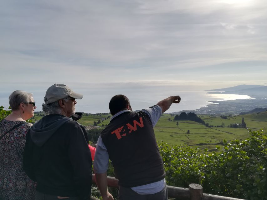 Ponta Delgada: Half-Day 4x4 Sete Cidades Trip - Sete Cidades Lakes and Viewpoints: How the Stops Add Up