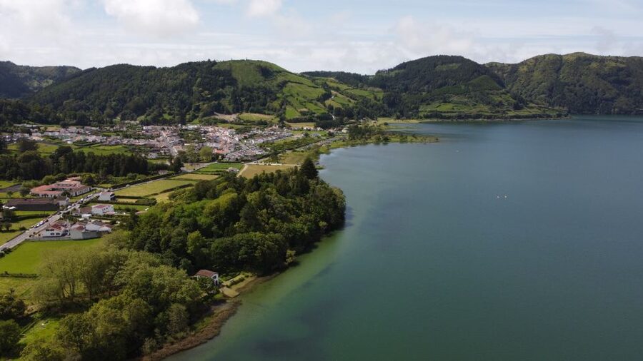 Ponta Delgada: Half-Day 4x4 Sete Cidades Trip - Who This 4x4 Sete Cidades Trip Fits Best