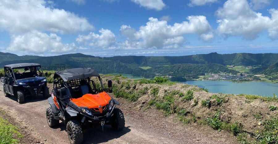 Ponta Delgada: São Miguel Buggy Tour Around Sete Cidades - Riding Around the Caldera: Miradouro Das Cumeeiras and the Descent Toward Sete Cidades