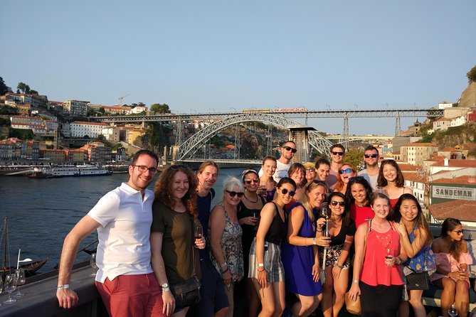 Port Wine Lodges Tour Including 7 Port Wine Tastings (English) - Vila Nova de Gaia Orientation and the Cellars Feel