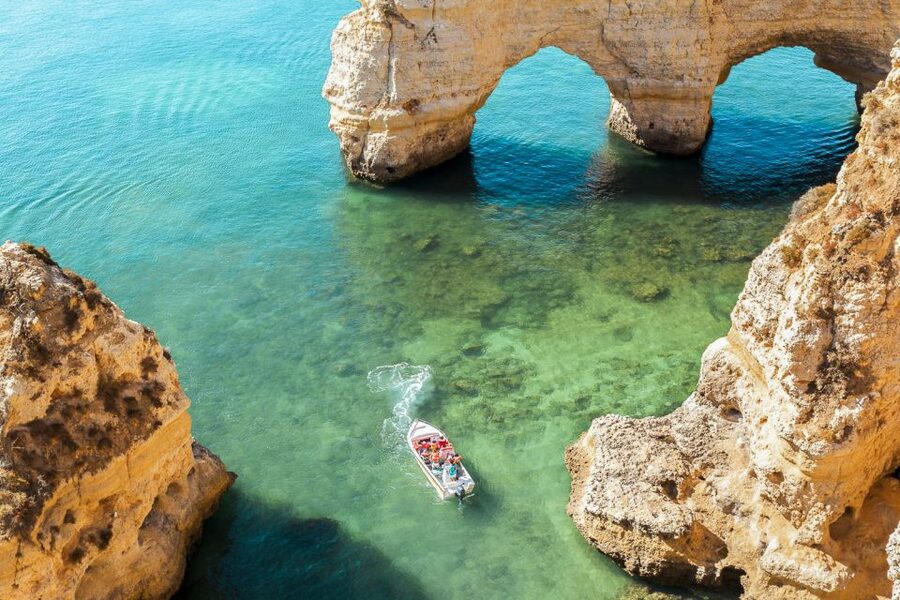 Portimão: Benagil Cave and Praia de Marinha Boat Tour - The Coastline Portion: Santa Catarina, Ferragudo Castle, and 20 Caves in Real Time