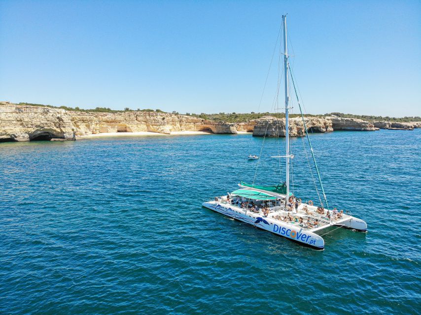 Portimao: Benagil Caves & Coastline Cruise - Onboard food and drinks: snack timing, bar service, and what to budget