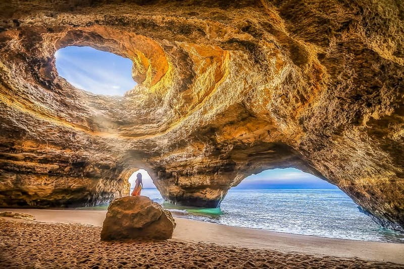 Portimão: Benagil Caves Speed Boat Tour with Sunset Option - The coastline cruise: Fort Santa Catarina, Ferragudo, and working fishing scenes