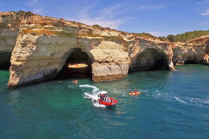 Portimão: Benagil Caves Speedboat Tour - Benagil caves in 90 minutes, the rhythm you want