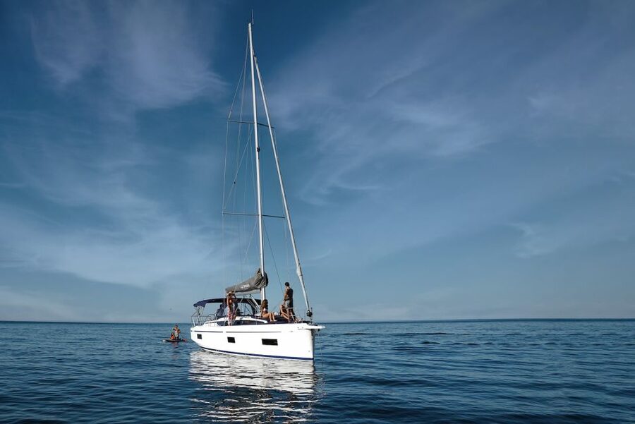 Portimao: Luxury Sail-Yacht Cruise with Sunset Option - Dolphins and Marine Life: How to Think About Wildlife