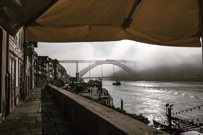 Porto 1/2 Day Walking Photo Tour & Portraits - Price and value for a half-day photo tour in Porto